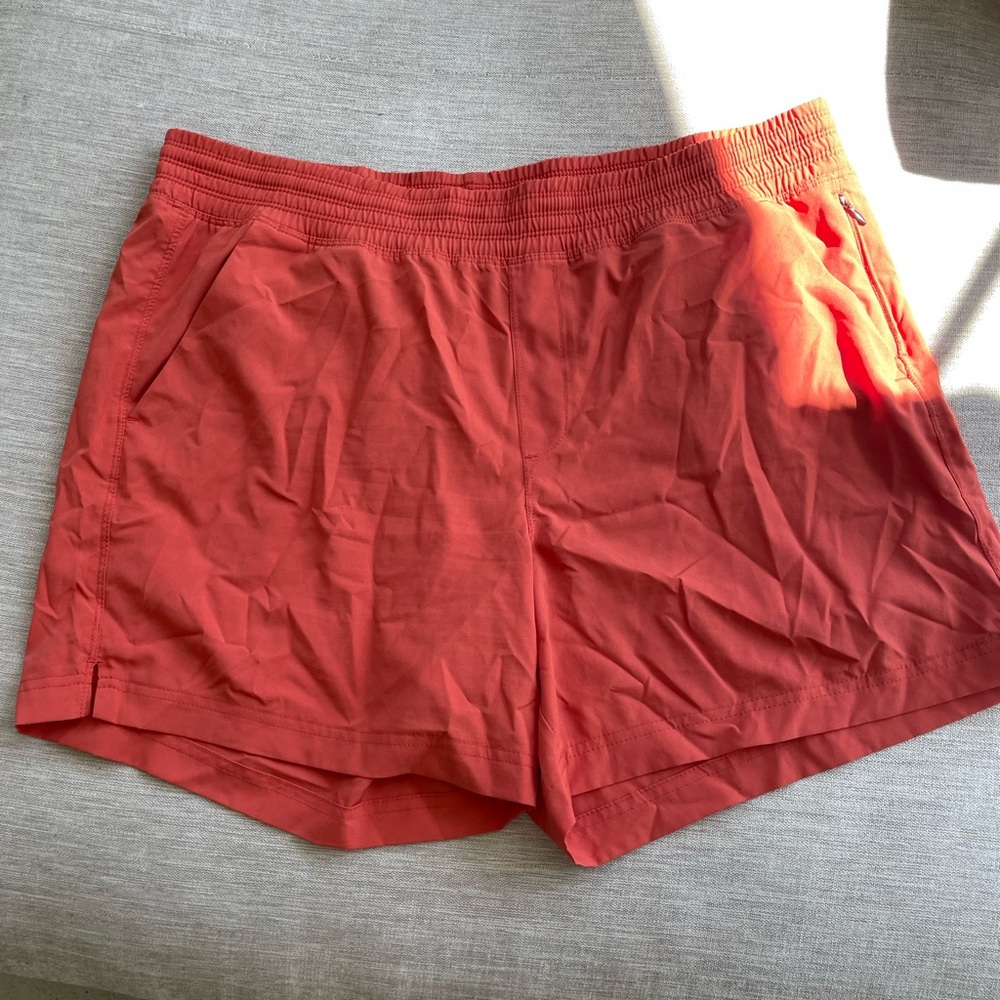 Old navy stretch tech orange shorts large